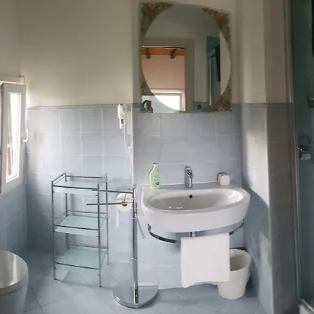 Alojamento de Acomodação e Pequeno-almoço Cherry House Polinago