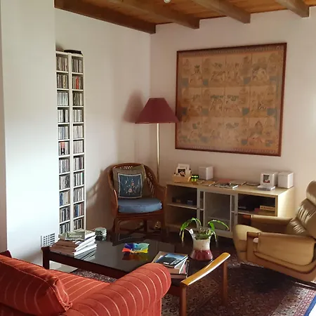 Cherry House Alojamento de Acomodação e Pequeno-almoço