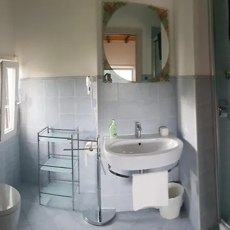 Cherry House Alojamento de Acomodação e Pequeno-almoço