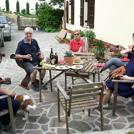 Bed & Breakfast Cherry House Polinago