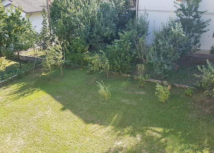 Cherry House לינה וארוחת בוקר Polinago