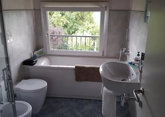 Cherry House Panzió Polinago